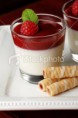 /album/%e7%b6%b2%e8%b7%af%e7%9b%b8%e7%b0%bf/ist2-8975182-italian-panna-cotta-wit-cookies-on-a-plate-jpg/